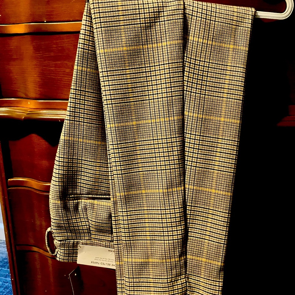 Classy and smart looking Ann Taylor pants